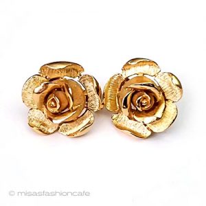 Trifari トリファリ ローズ花イヤリング