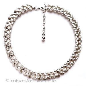 Trifari  トリファリ 編みリボンネックレス