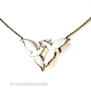 Trifari  トリファリ 白い鳩の鳥ネックレス