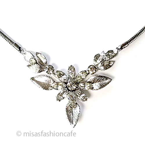 Krementz 花ネックレス 14K gf ホワイトゴールド – Misa's Fashion Cafe