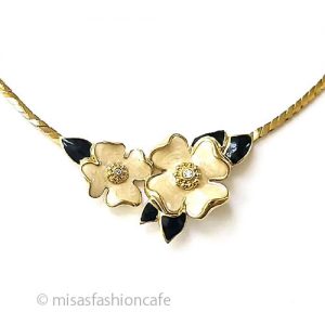 Trifari ハナミズキの花 トリファリ ネックレス