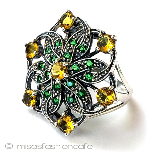 アンティークリング　花 エメラルド＆シトリン 3/4 view