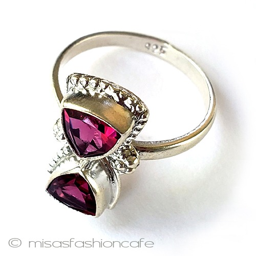 アンティークリング 天然石トルマリン　花 top view