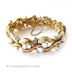 Trifari トリファリ 白&金ブレスレット