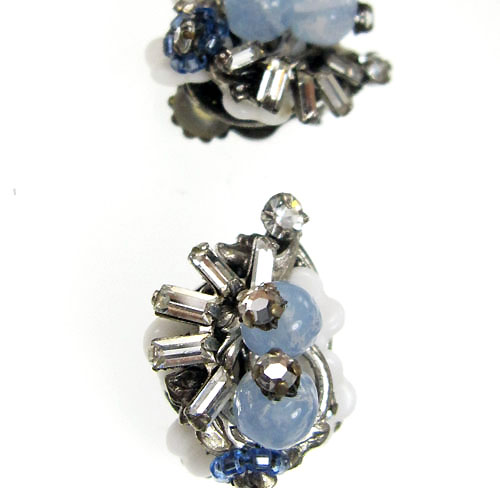 Robert お花イヤリング detail view