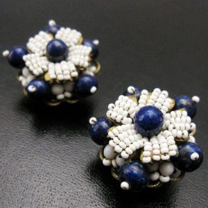 Robertお花イヤリング