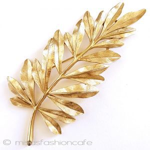 Trifari  トリファリ オリーブブローチ(大)