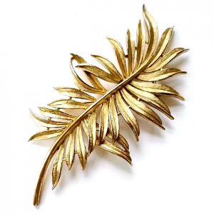 Trifari  トリファリ 大振り植物ブローチ