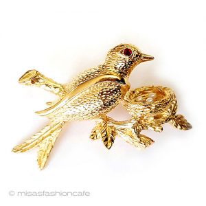 Trifari  トリファリ 鳥とパール卵ブローチ