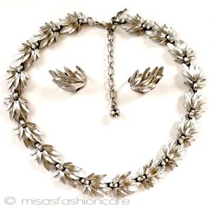 アンティークジュエリー トリファリ 銀の葉