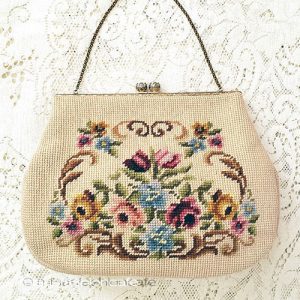 ヴィンテージバッグ（大） パール金具&バラの花刺繍