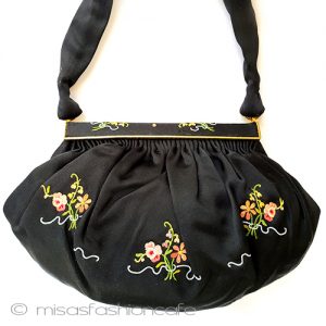 ヴィンテージバッグ 仏製 フラワーブーケ・花刺繍