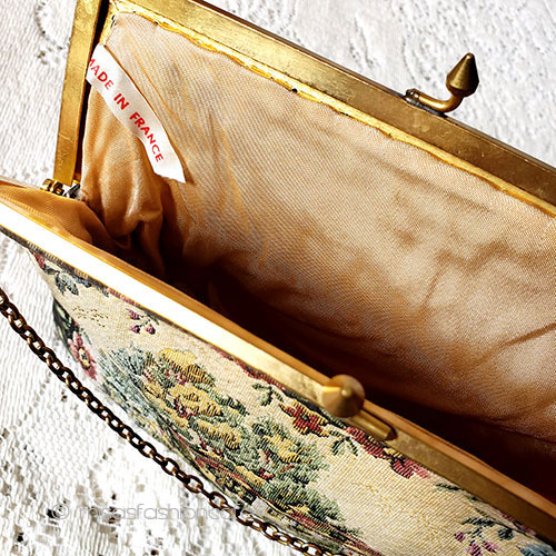 アンティークバッグ 仏製　花と町並み刺繍 view of inside of bag