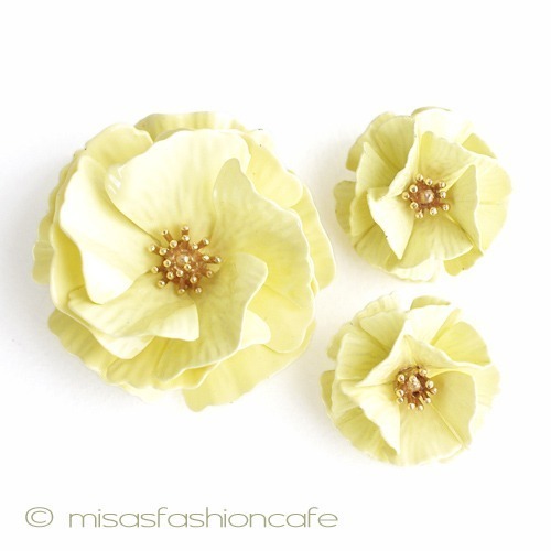 Trifariトリファリ セット カーネーションのお花 front view