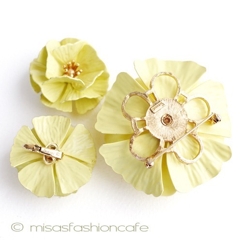 Trifariトリファリ セット カーネーションのお花 details