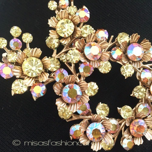 RSのお花　セット closeup view black background