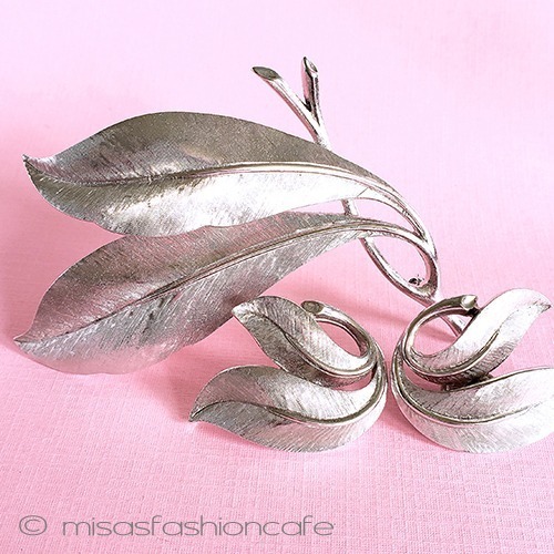 Ｔｒｉｆａｒｉ　 トリファリ シルバーリーフ　セット front view