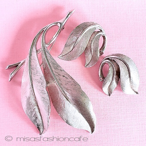 Ｔｒｉｆａｒｉ　 トリファリ シルバーリーフ　セット front view