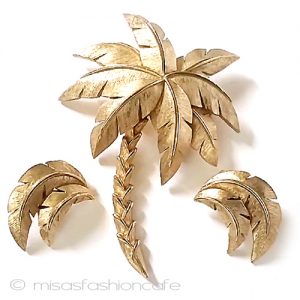 Trifari  トリファリ ココナッツ・ヤシの木