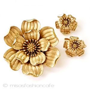 Trifari  トリファリ 大振りフラワーセット