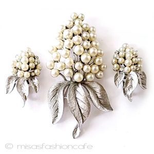 Trifari  トリファリ パール銀の花セット