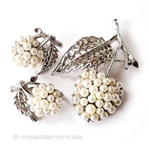 Trifari　 トリファリ パールのチェリーSET