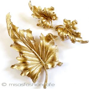 Trifari  トリファリ ゴールドの葉セット