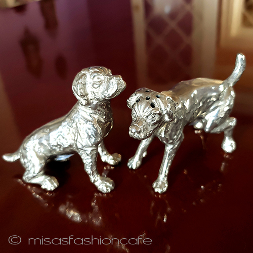 犬・わんちゃん２匹 塩コショウ　調味料 detail view