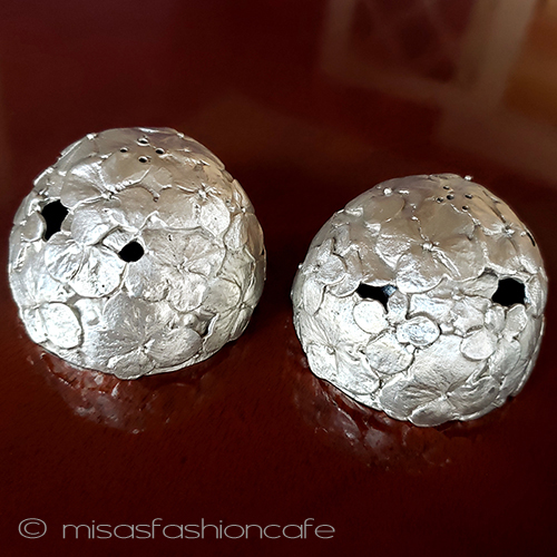 マイケルミショー　紫陽花 塩コショウ・シェイカー detail view