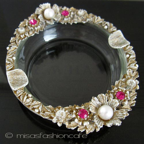 アンティーク　雑貨・小物 パールRS花・ガラスボール detail view