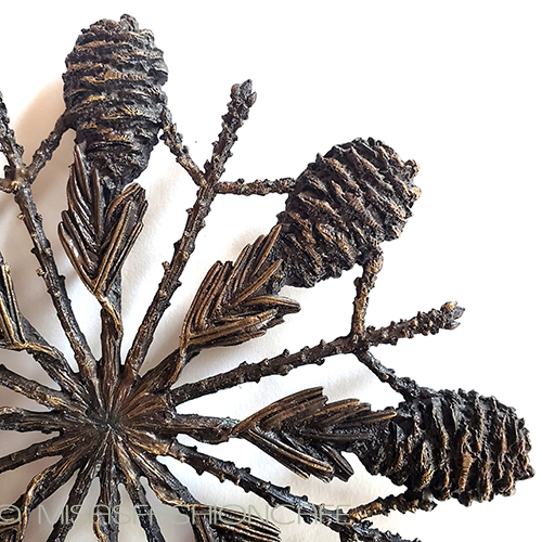 マイケルミショー　鍋敷き 松ぼっくり　松の木 closeup view