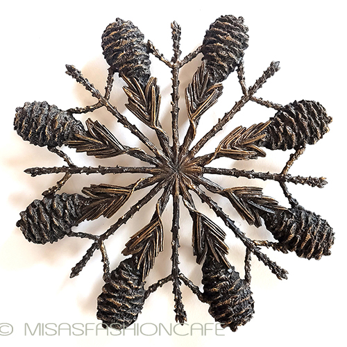 マイケルミショー　鍋敷き 松ぼっくり　松の木 detail view