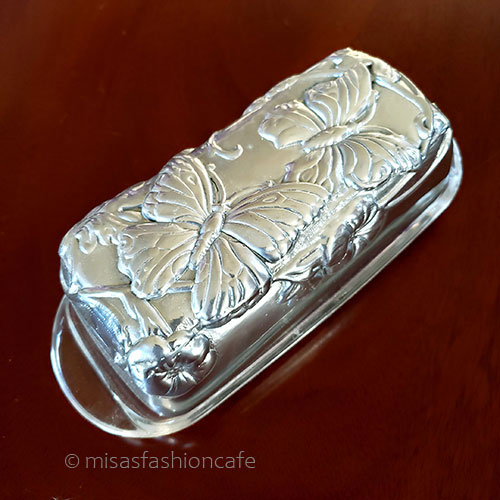 バターディッシュ容器 チョウ＆フラワー　ガラス detail view