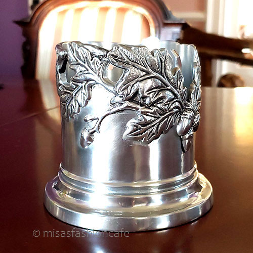 テーブルアート　団栗 どんぐり　ボトルスタンド detail view